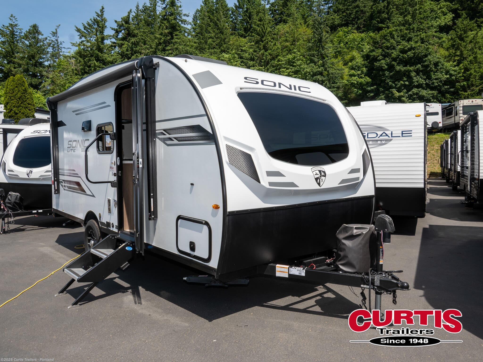 New 2025 Venture RV Sonic Lite 169vmk available in Portland, Oregon
