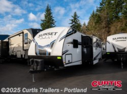 Used 2021 CrossRoads Sunset Trail 272bh available in Portland, Oregon