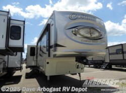 New 2020 Palomino Columbus 329DVC available in Troy, Ohio