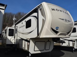 New 2018 Keystone Montana 3701LK available in West Hatfield, Massachusetts