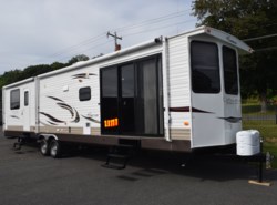 Used 2013 Coachmen Catalina 39FLFB available in West Hatfield, Massachusetts