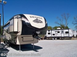 Used 2017 Dutchmen Denali 280BH available in Louisville, Tennessee