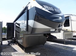 Used 2014 Keystone Montana Big Sky 3402RL available in Louisville, Tennessee