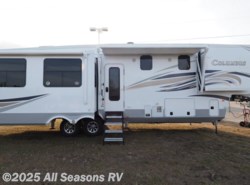 New 2020 Palomino Columbus 382FB available in Muskegon, Michigan