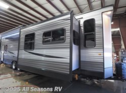 New 2021 Jayco Jay Flight Bungalow 40LOFT available in Muskegon, Michigan