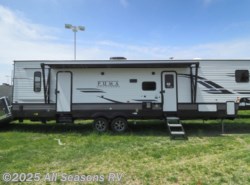 New 2021 Palomino Puma Unleashed available in Muskegon, Michigan