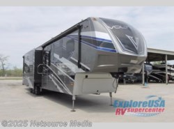 New 2017 Dutchmen Voltage V3990 available in Kyle, Texas
