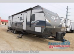 New 2018 CrossRoads Longhorn 328SB available in Kyle, Texas