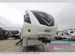 New 2018 Dutchmen Voltage Epic 3970 available in Kyle, Texas