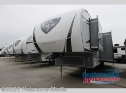 New 2019 Highland Ridge Silverstar Limited SF335MBH available in Kyle, Texas