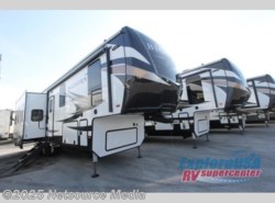 New 2020 Heartland Bighorn 3370EL available in Kyle, Texas