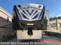 Used 2017 Dutchmen Voltage V3005 available in Boerne, Texas