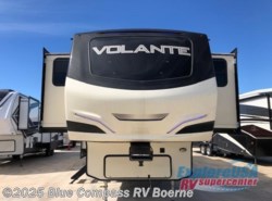 New 2019 CrossRoads Volante 3851FL available in Boerne, Texas