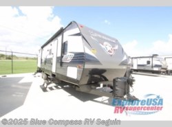 New 2019 CrossRoads Longhorn 328SB available in Seguin, Texas