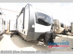 New 2019 Forest River Rockwood Signature Ultra Lite 8332BS available in Seguin, Texas