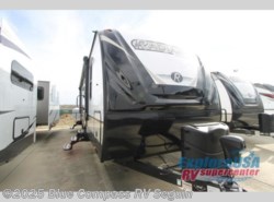 New 2019 Cruiser RV Radiance Ultra Lite 30DS available in Seguin, Texas