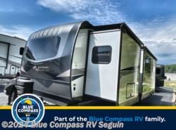 New 2024 Forest River Rockwood Ultra Lite 2911BS available in Seguin, Texas