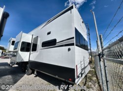 New 2025 Grand Design Solitude 417KB available in Seguin, Texas