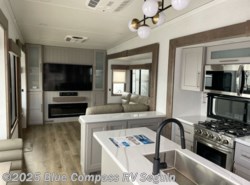 New 2025 Alliance RV Paradigm 375RD available in Seguin, Texas