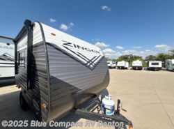 New 2026 CrossRoads Zinger Lite 12FB available in Denton, Texas