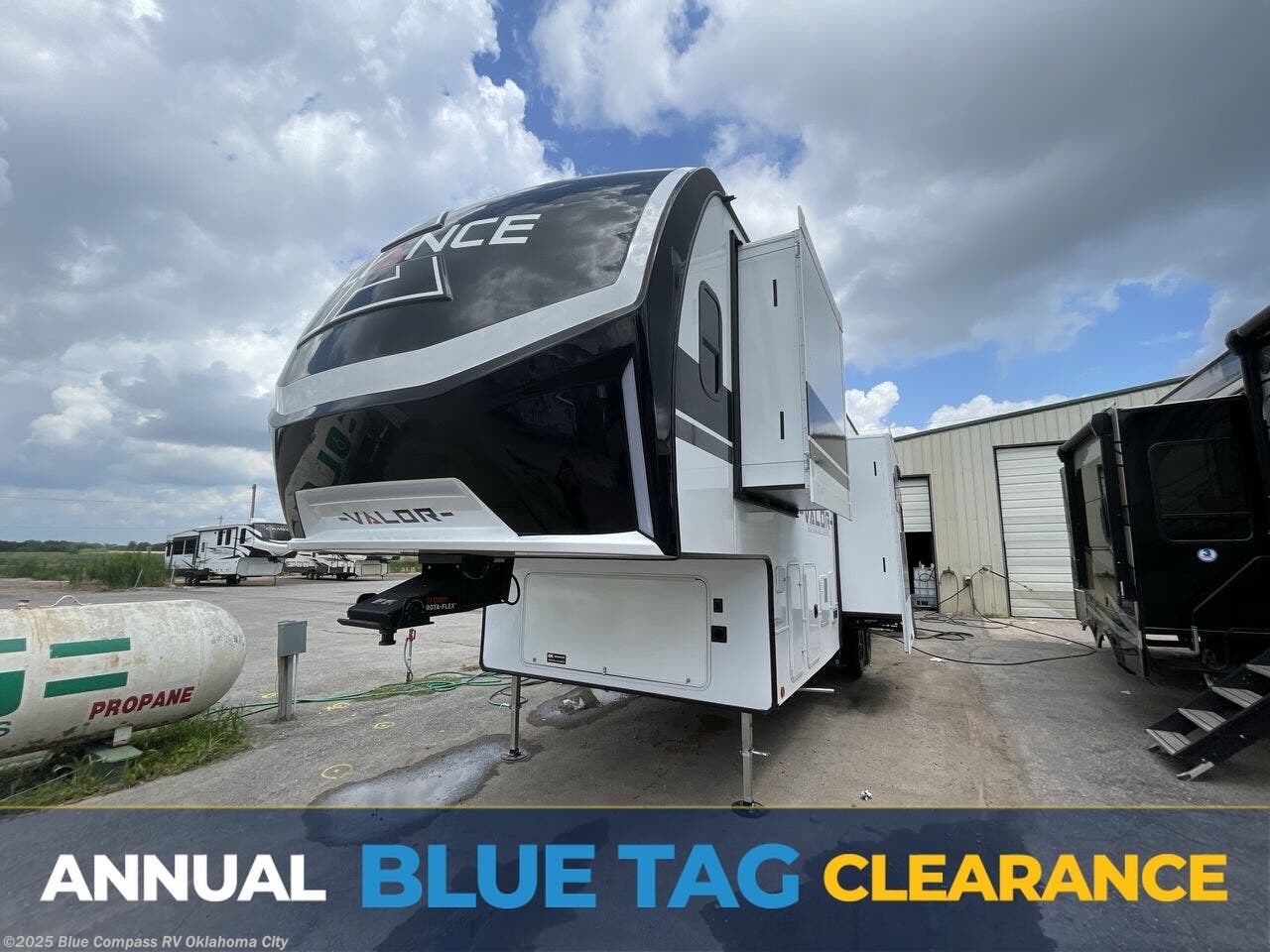 New 2026 Alliance RV Valor All-Access 32A10 available in Norman, Oklahoma