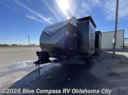 New 2026 CrossRoads Zinger 390DB available in Norman, Oklahoma