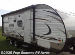 Used 2017 Forest River Wildwood X-Lite 230BHXL available in Abilene, Kansas