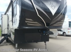Used 2018 Heartland Road Warrior RW 413 available in Abilene, Kansas