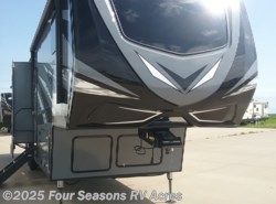 New 2020 Keystone Raptor 354 available in Abilene, Kansas