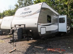 Used 2019 Jayco Jay Flight 33RBTS available in Souderton, Pennsylvania