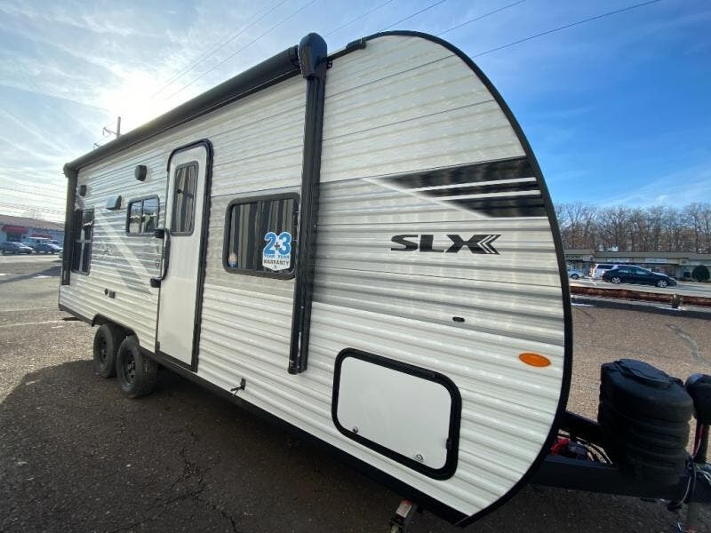 New 2026 Jayco Jay Flight SLX 210QB available in Souderton, Pennsylvania