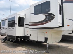 New 2019 Forest River Cedar Creek Silverback 37RTH available in Scott, Louisiana