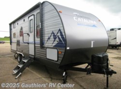 New 2020 Coachmen Catalina Summit 221DBSCK available in Scott, Louisiana