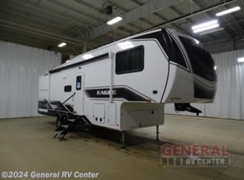 New 2024 Jayco Eagle 29.5BHDS available in Brownstown Township, Michigan