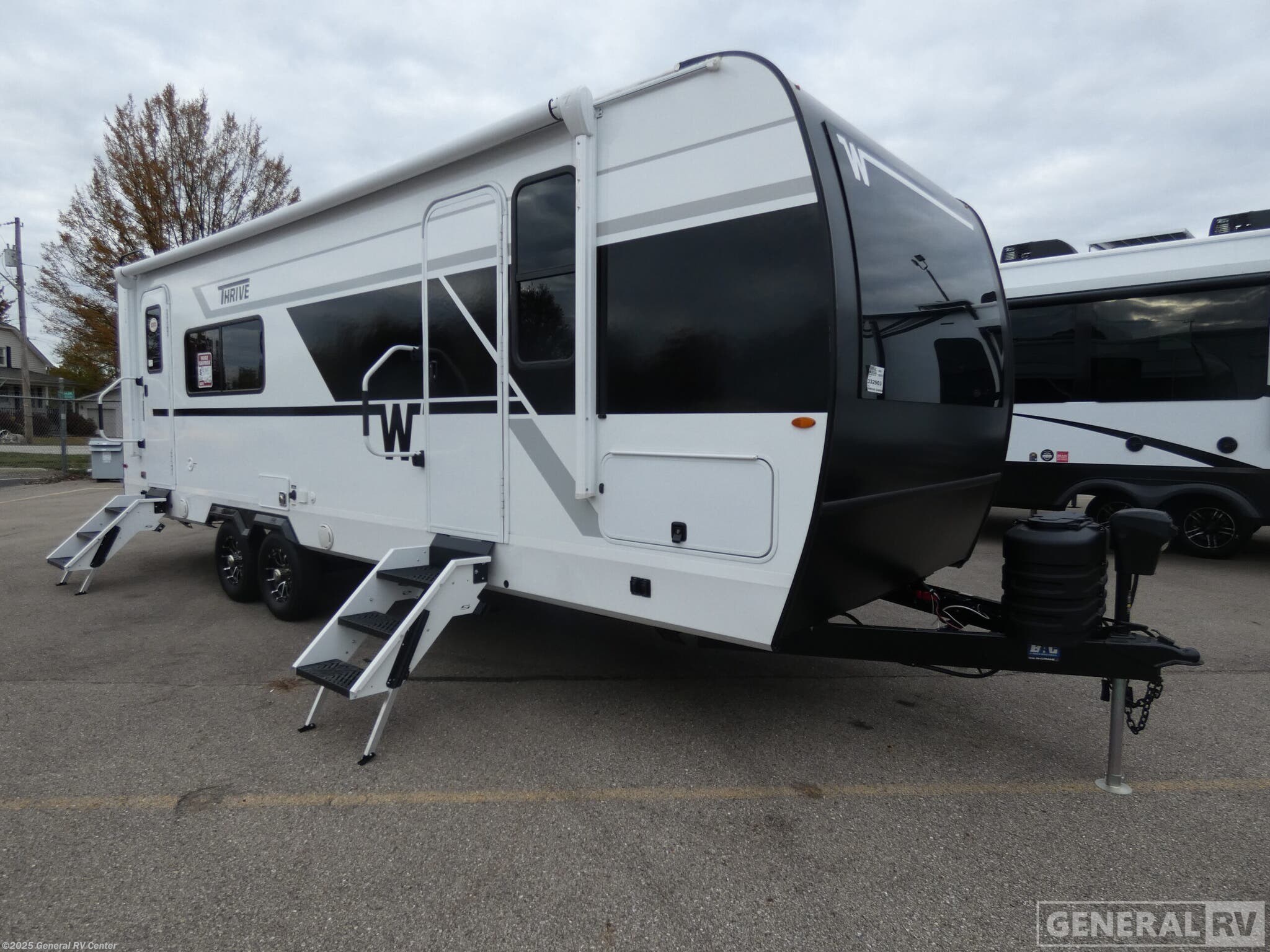 New 2026 Winnebago Thrive 24RKS available in Brownstown Township, Michigan