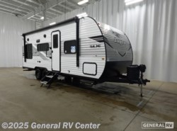 New 2026 Jayco Flight 210QB available in Brownstown Township, Michigan