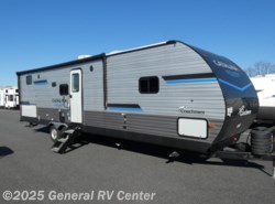 Used 2023 Coachmen Catalina LEGACY 293TQBS available in Elizabethtown, Pennsylvania
