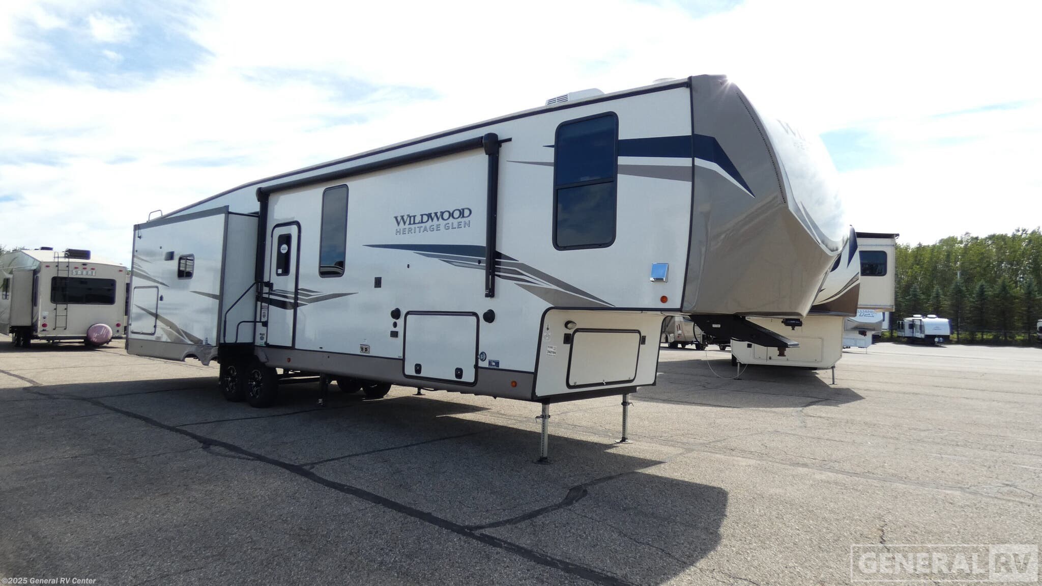 Used 2023 Forest River Wildwood Heritage Glen 370BL available in Wayland, Michigan