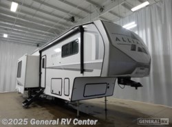 New 2025 Alliance RV Avenue 38DBL available in Wixom, Michigan