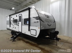 New 2026 Jayco Flight 261BHS available in Wixom, Michigan