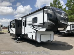 New 2021 Keystone Avalanche 395BH available in Nacogdoches, Texas