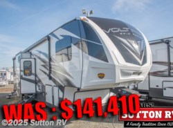 New 2018 Dutchmen Voltage Epic 4210 available in Eugene, Oregon