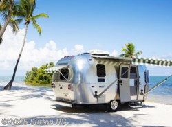 New 2019 Airstream Tommy Bahama 19CB available in Eugene, Oregon