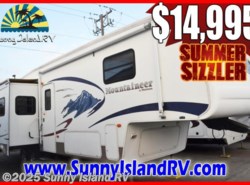 Used 2006 Keystone Montana Mountaineer 328RLS available in Rockford, Illinois