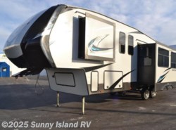 New 2018 Dutchmen Astoria 3123BHF available in Rockford, Illinois