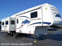 Used 2006 Keystone Montana Mountaineer 328RLS available in Rockford, Illinois