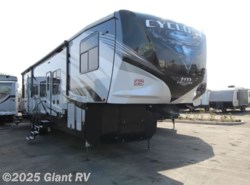 New 2019 Heartland Cyclone 4101 available in Colton, California