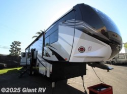 New 2019 Heartland Cyclone 4007 available in Montclair, California