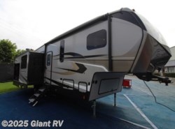 New 2020 Keystone Laredo available in Murrieta, California