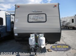 New 2018 Coachmen Clipper Ultra-Lite 21FQ available in Omaha, Nebraska